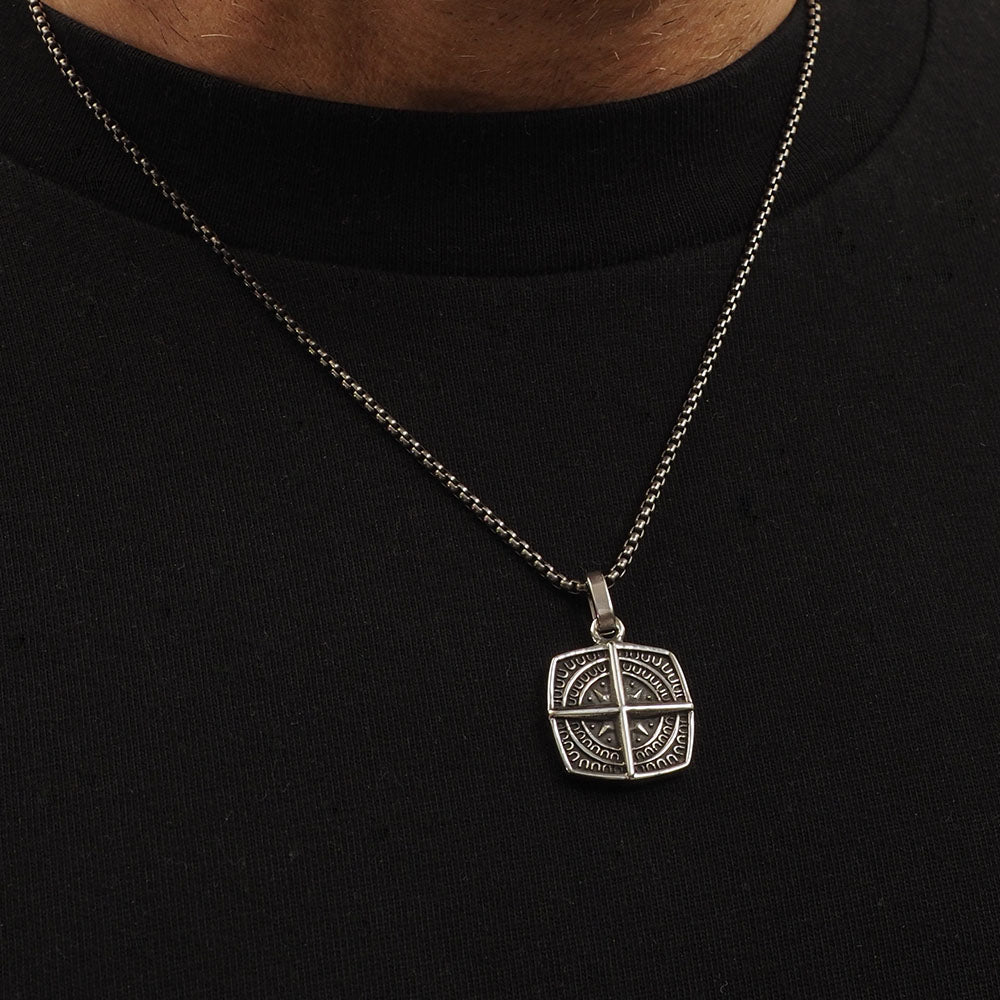 The Voyager Necklace