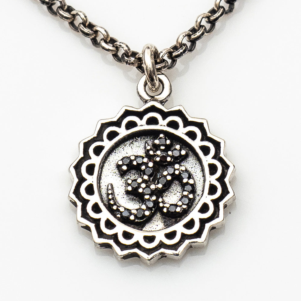men's necklace