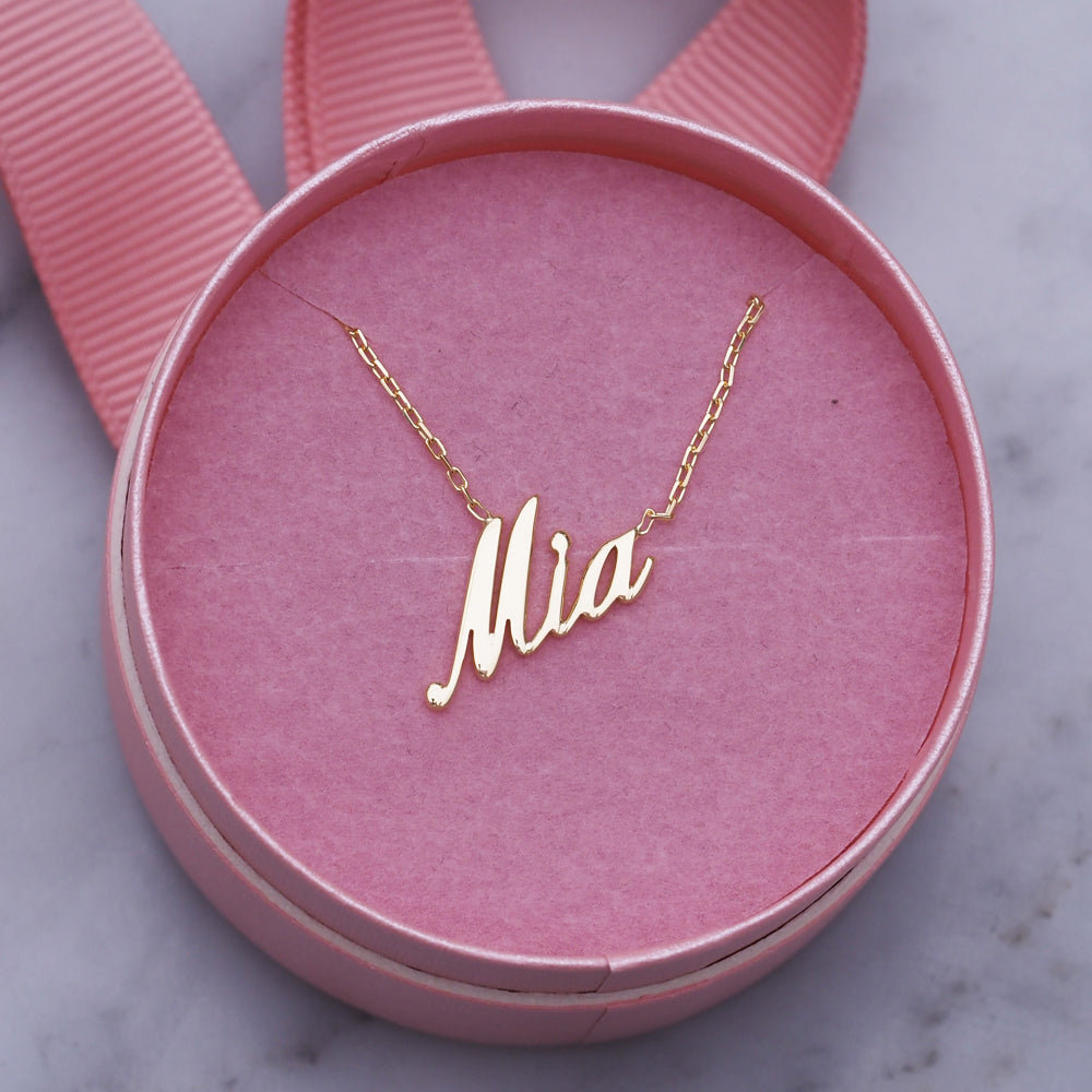 CLASSIC CUSTOM NAME NECKLACE