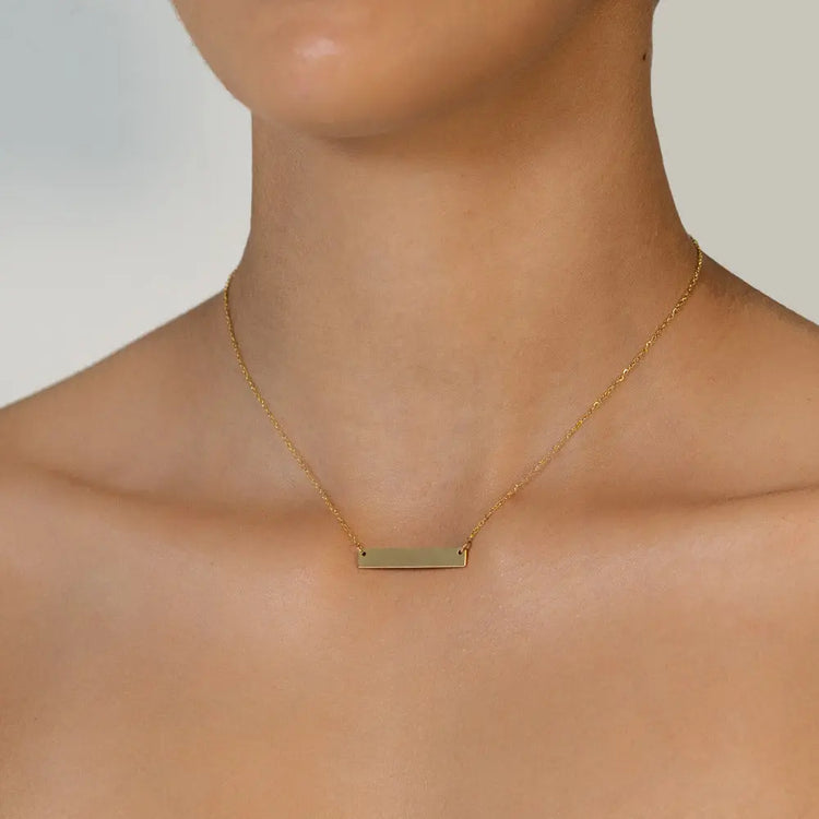 Engraved necklace on model with no engraving